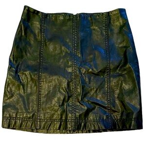 Free People Black Vegan Faux Leather Pleather Mini Skirt Size S Small